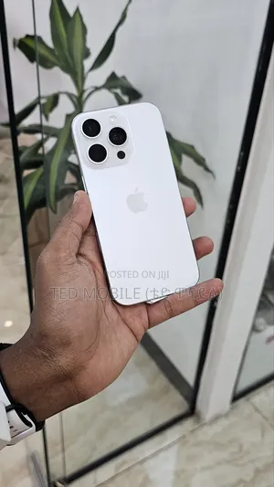 New Apple iPhone 16 Pro 256 GB