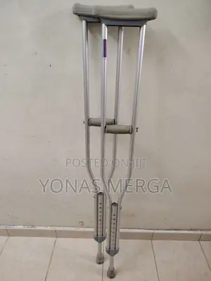 2pcs Ultralight Underarm Crutches - Silver, 114-146cm