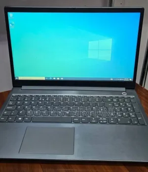 New Laptop Lenovo ThinkBook 15 8GB Intel Core I5 SSD 256GB