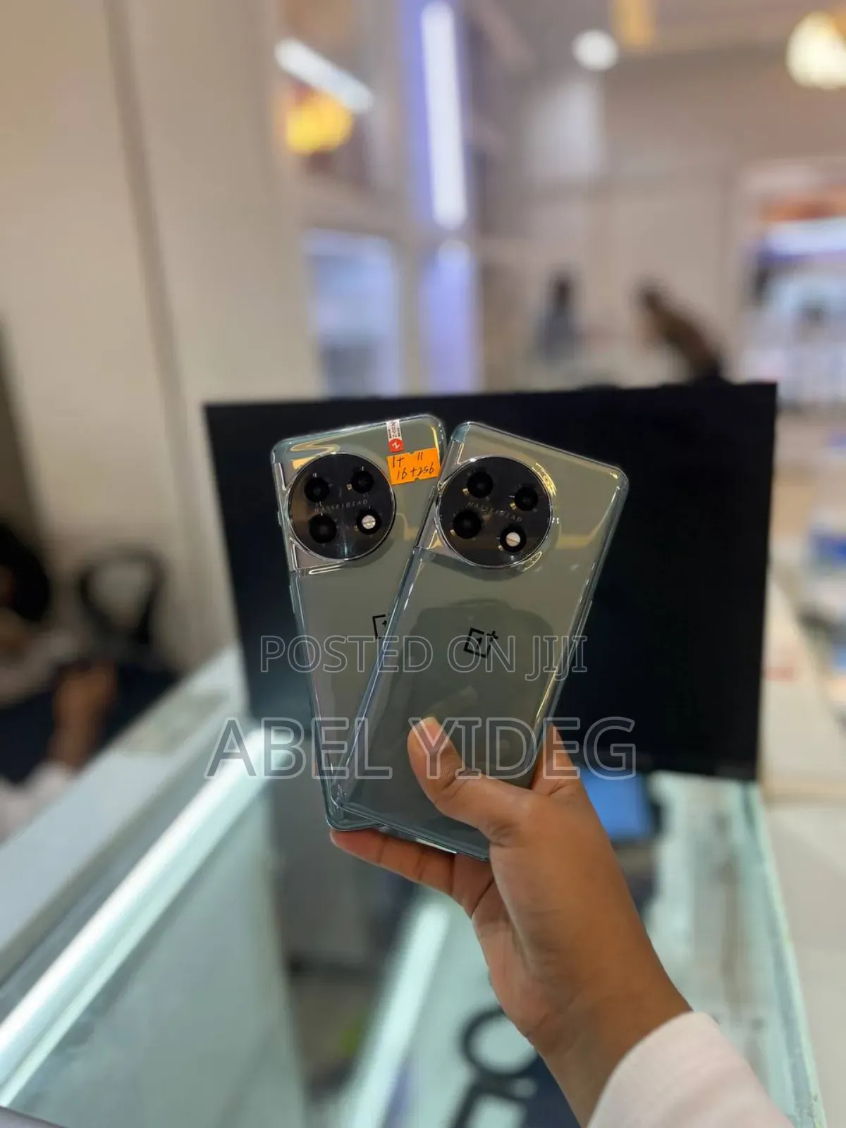 New OnePlus 11 256 GB