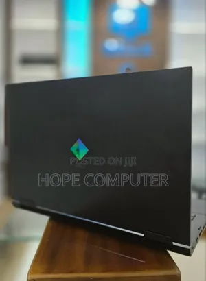 New Laptop HP Omen 17 32GB Intel Core I7 SSD 2T