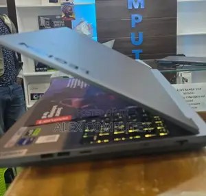 New Laptop Lenovo Legion 5 32GB Intel Core I9 SSD 1T