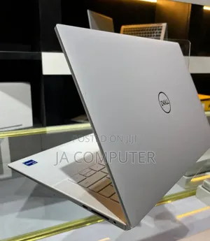 New Laptop Dell XPS 15 16GB Intel Core I7 SSD 1T