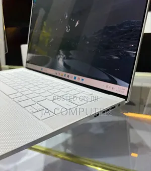 Photo - New Laptop Dell XPS 15 16GB Intel Core I7 SSD 1T