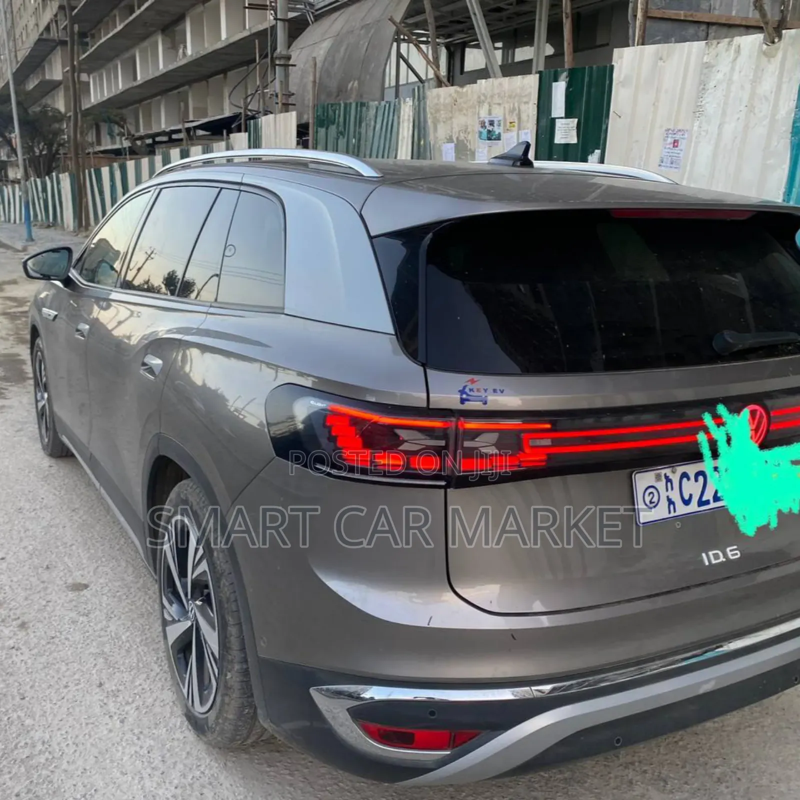 Volkswagen ID.6 2022 Purple