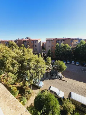 Furnished 3bdrm Condo in 4 ኪሎ, Bole for sale