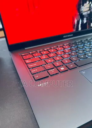 New Laptop Asus ZenBook UX510UW 16GB Intel Core I7 SSD 512GB