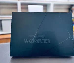 New Laptop Asus ZenBook UX510UW 16GB Intel Core I7 SSD 512GB