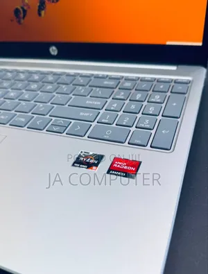 New Laptop HP Stream Notebook 16GB AMD Ryzen 5 SSD 512GB