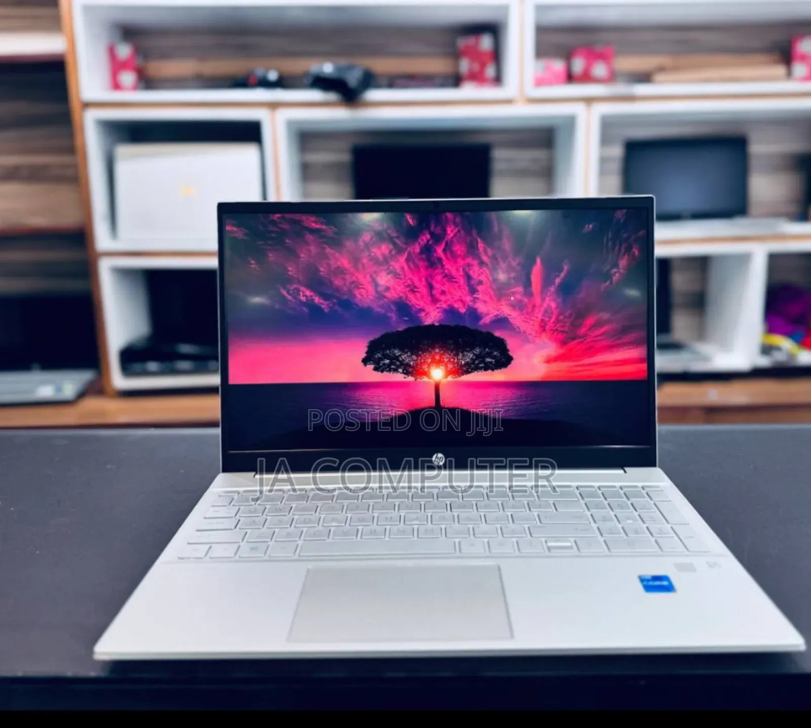 New Laptop HP Pavilion 15 16GB Intel Core I7 SSD 512GB