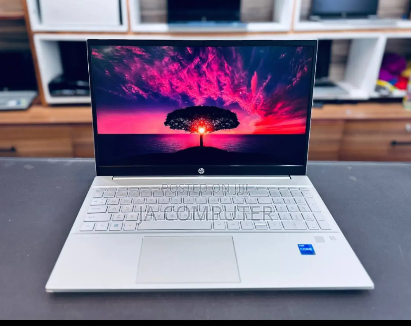 New Laptop HP Pavilion 15 16GB Intel Core I7 SSD 512GB