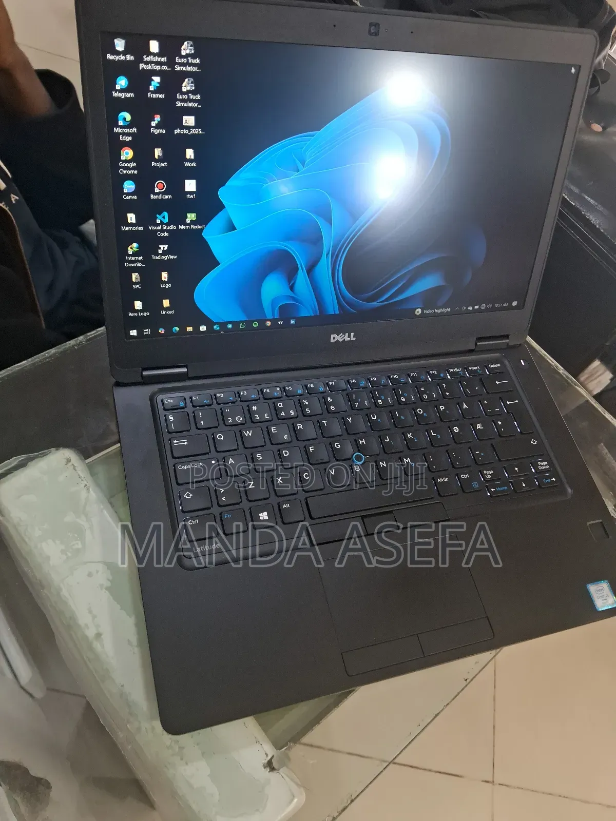 New Laptop Dell 8GB Intel Core I5 SSD 256GB