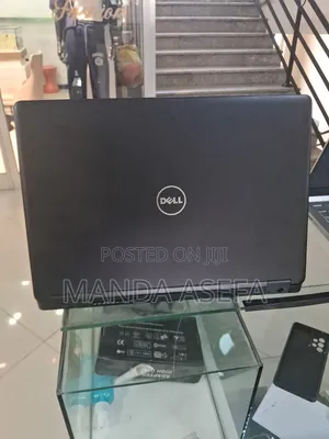 New Laptop Dell 8GB Intel Core I5 SSD 256GB