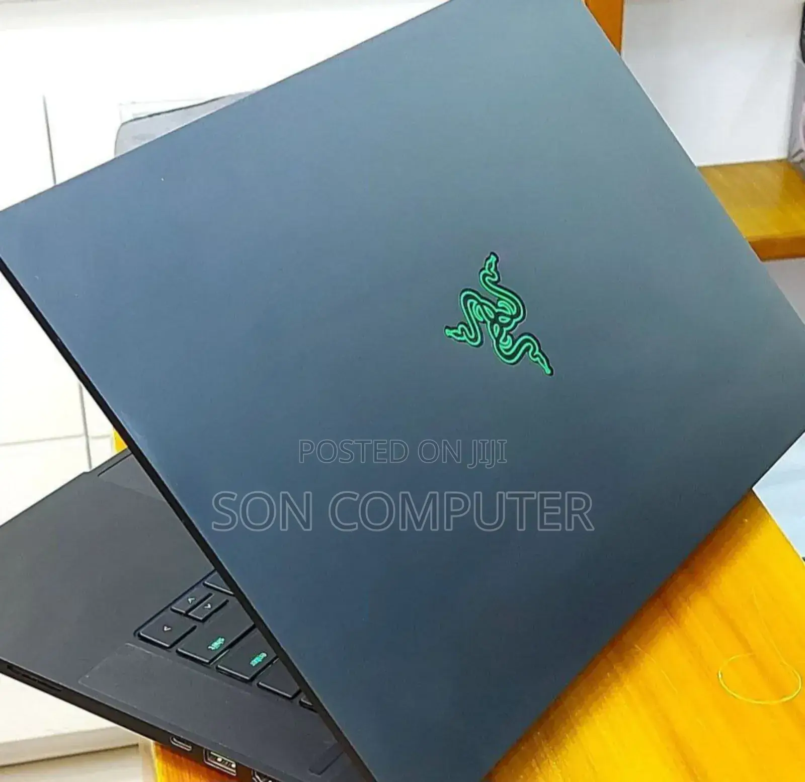 New Laptop Razer Blade 16GB Intel Core I7 SSD 1T