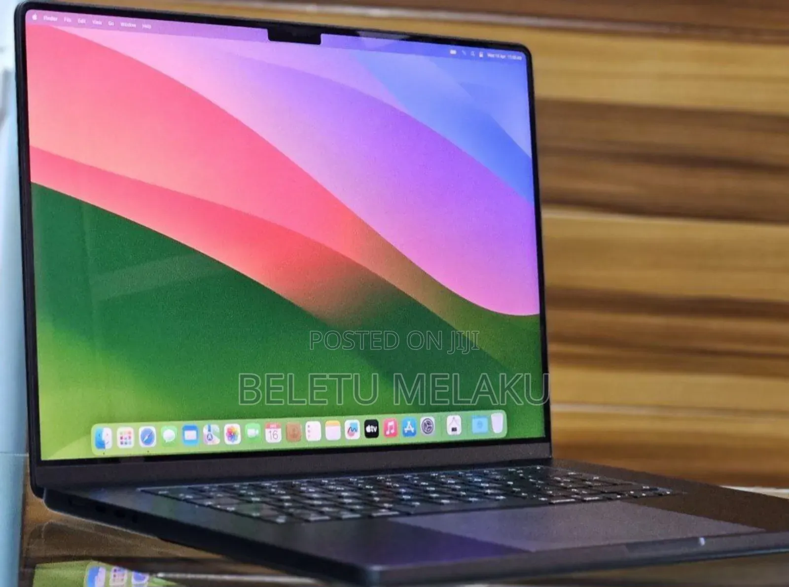 New Apple MacBook Pro 2023 M3 Max 16-Inch 18GB Apple M3 SSD 512GB