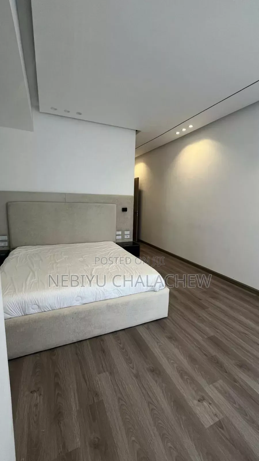 3bdrm Apartment in አዲስ ወልዴ, Kirkos for sale