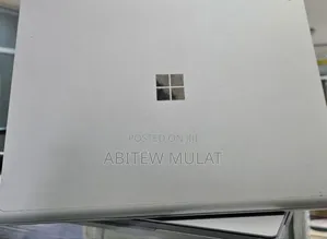 Photo - New Laptop Microsoft Surface Book 3 16GB Intel Core I7 SSD 256GB