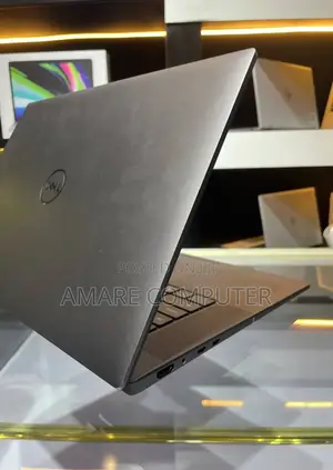 New Laptop Dell Precision 5690 64GB Intel Core Ultra 7 SSD 1T