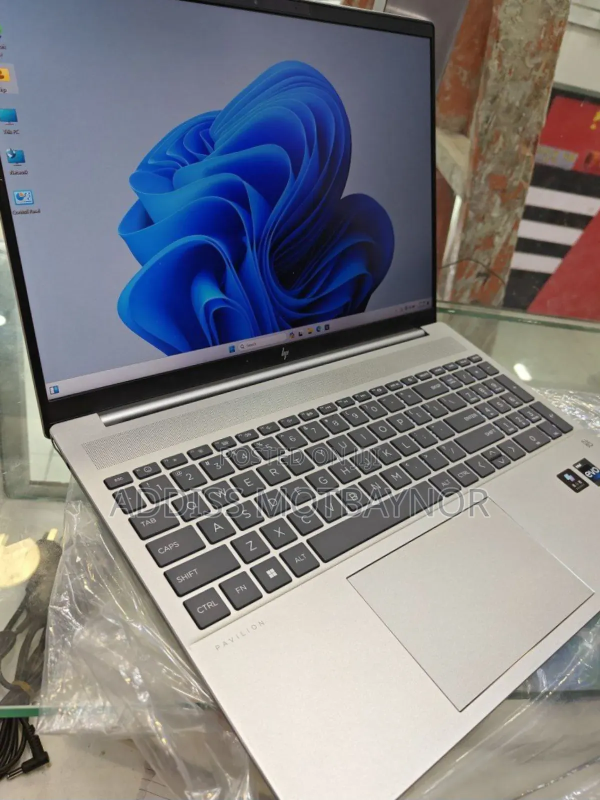 New Laptop HP Pavilion 15 16GB Intel Core I7 SSD 512GB