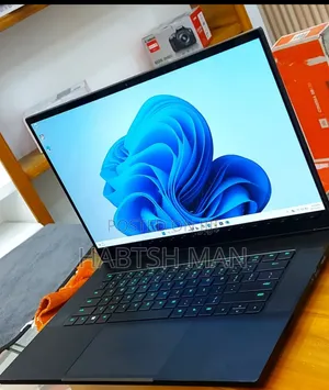 New Laptop Razer Blade 32GB Intel Core I7 SSD 1T