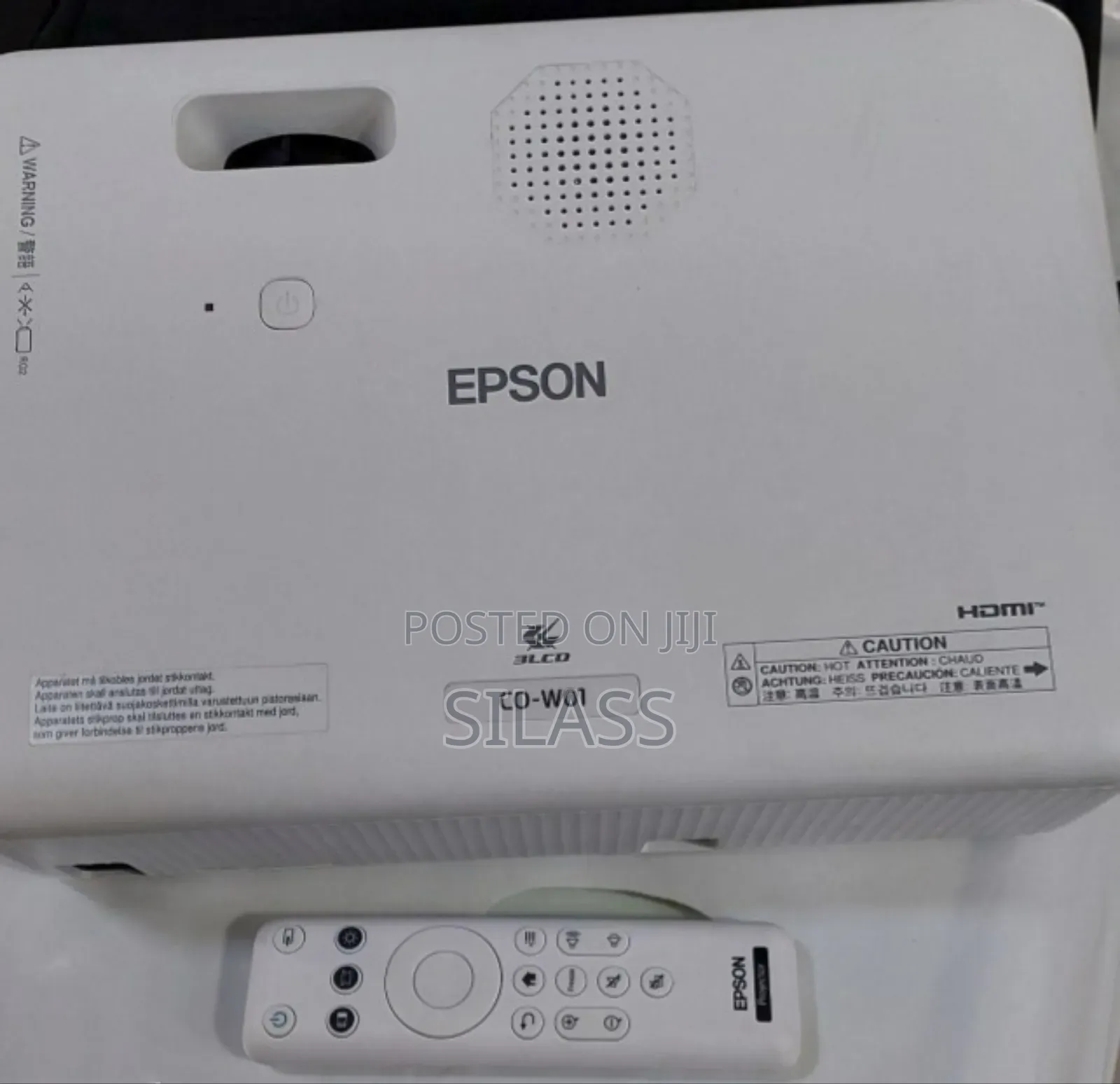 Brand New Epson Projector Co-W01 With Bag and Remote