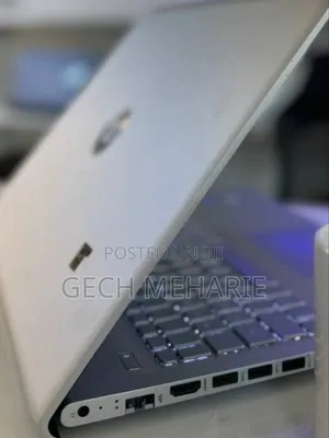 New Laptop HP Envy X2 8GB Intel Core I5 SSD 1T