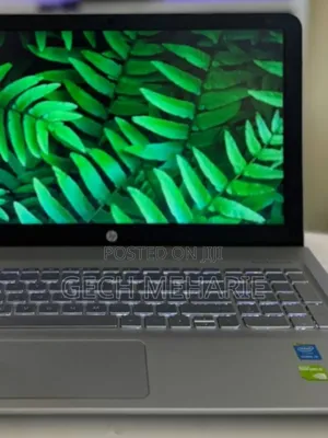 New Laptop HP Envy X2 8GB Intel Core I5 SSD 1T