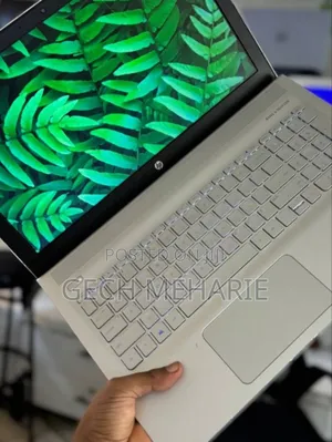 New Laptop HP Envy X2 8GB Intel Core I5 SSD 1T