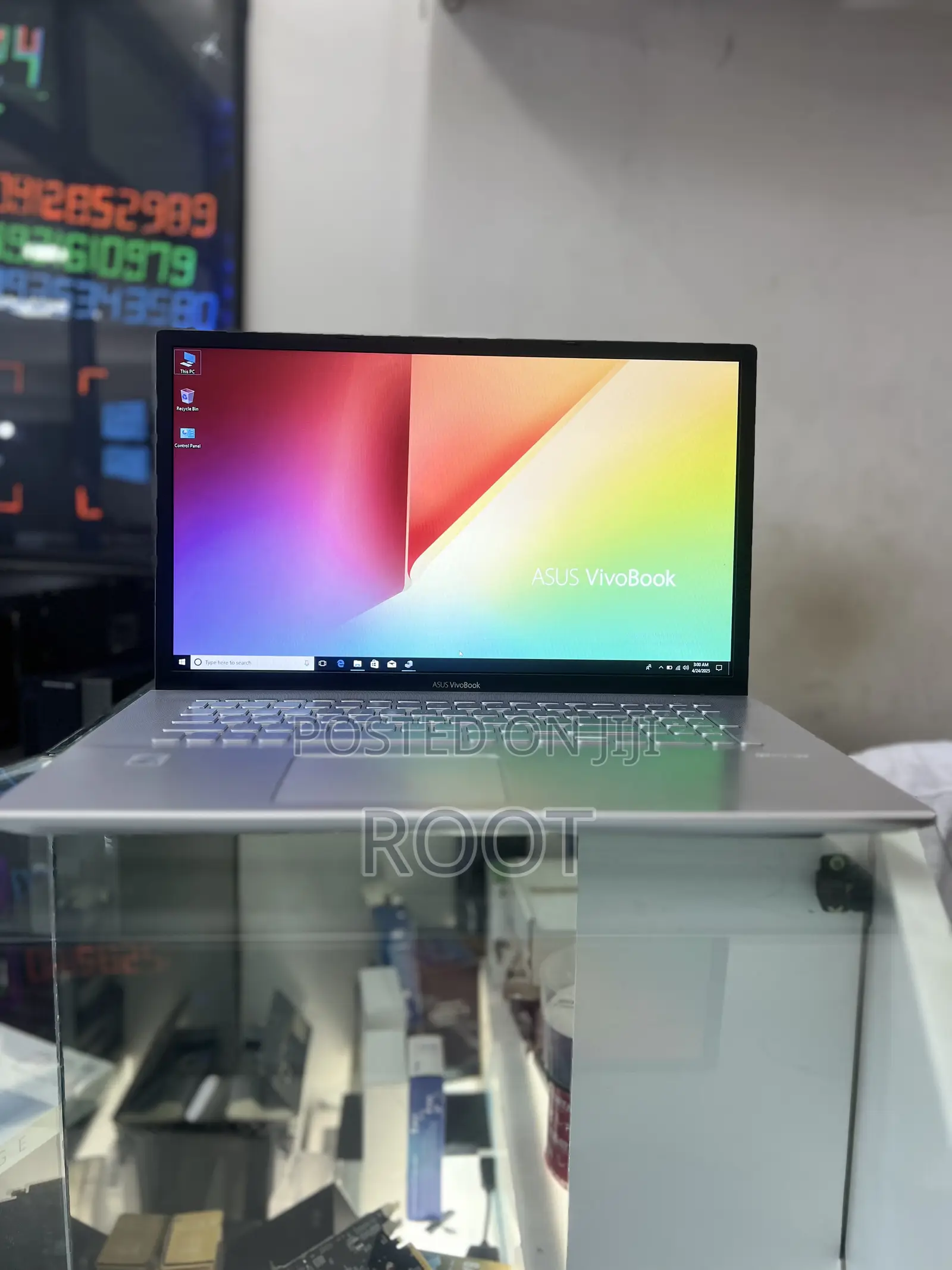 Laptop Asus VivoBook 15 X505BA 12GB Intel Core I5 HDD+SSD 1T