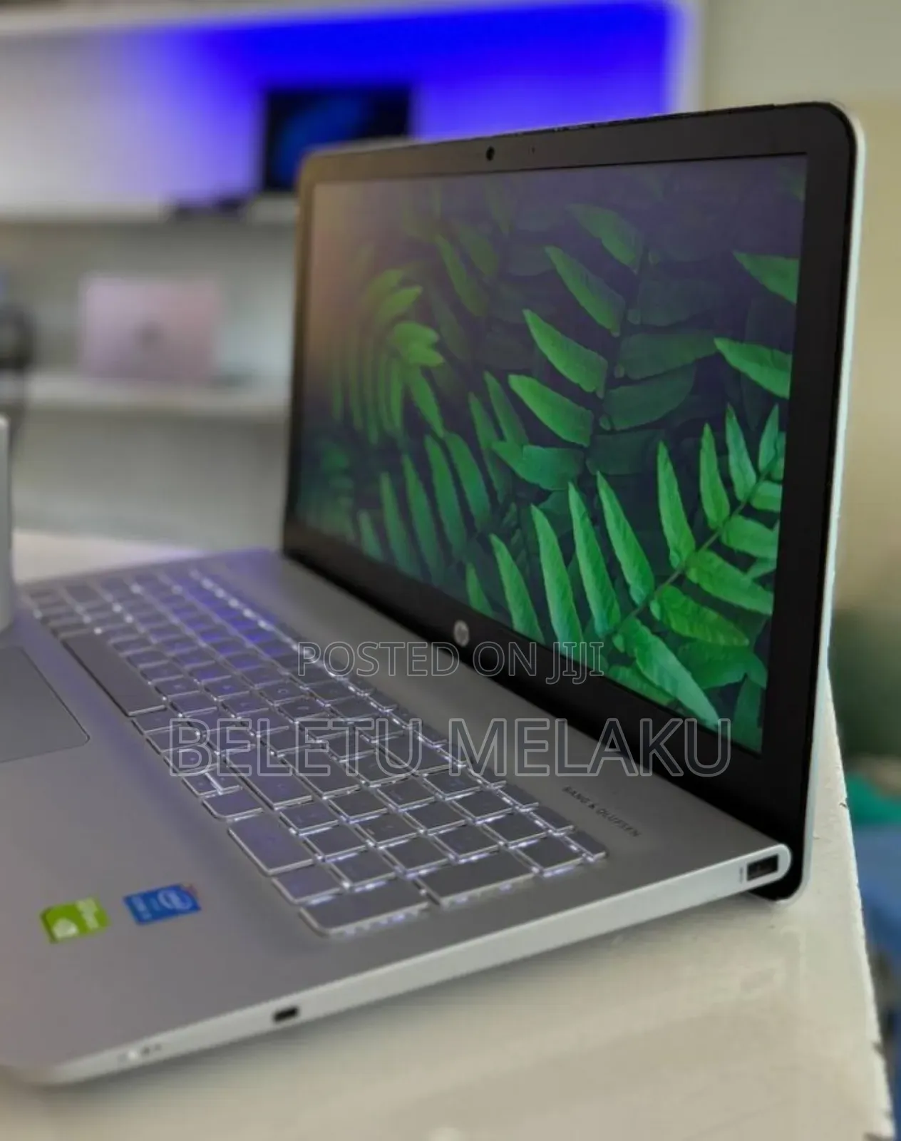 New Laptop HP Envy 15 8GB Intel Core I5 HDD 1T