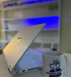 New Laptop HP Victus 16 16GB AMD Ryzen 7 SSD 1T