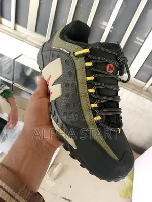 Merrell Water Proof High Master Quality Smooth Shoes for You