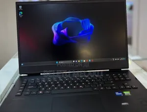 New Laptop HP Omen 17 32GB Intel Core I7 SSD 2T
