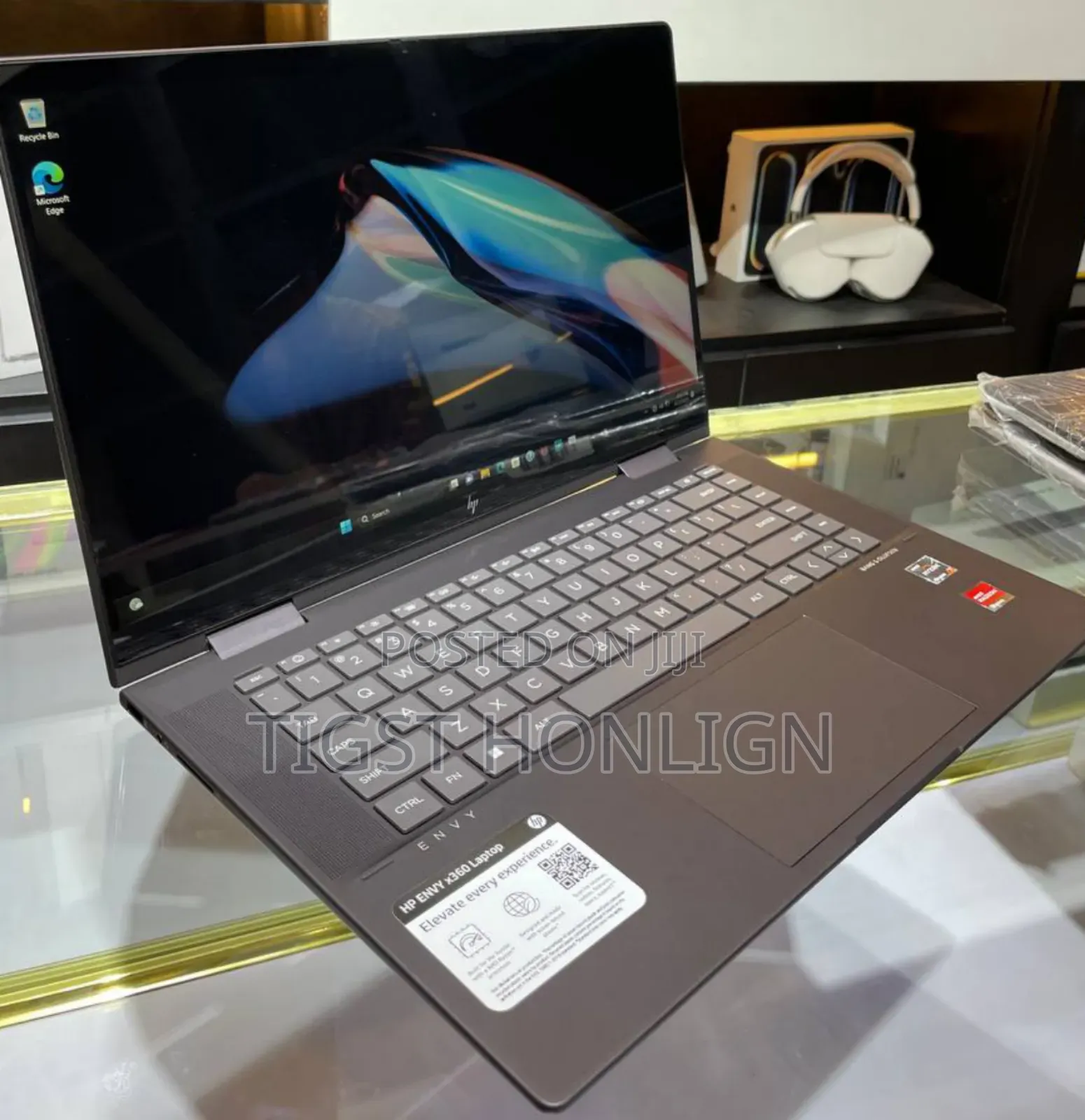 New Laptop HP Envy X360 16GB AMD Ryzen 7 SSD 512GB