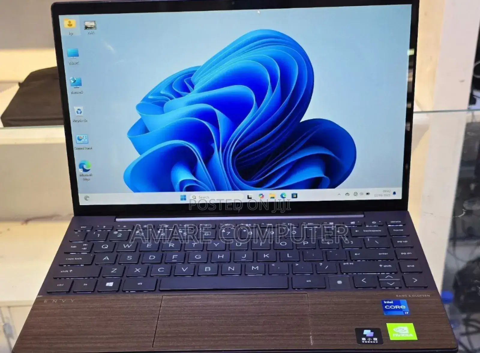 New Laptop HP 16GB Intel Core I7 SSD 1T