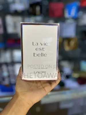 La Vie Est Belle Lancom