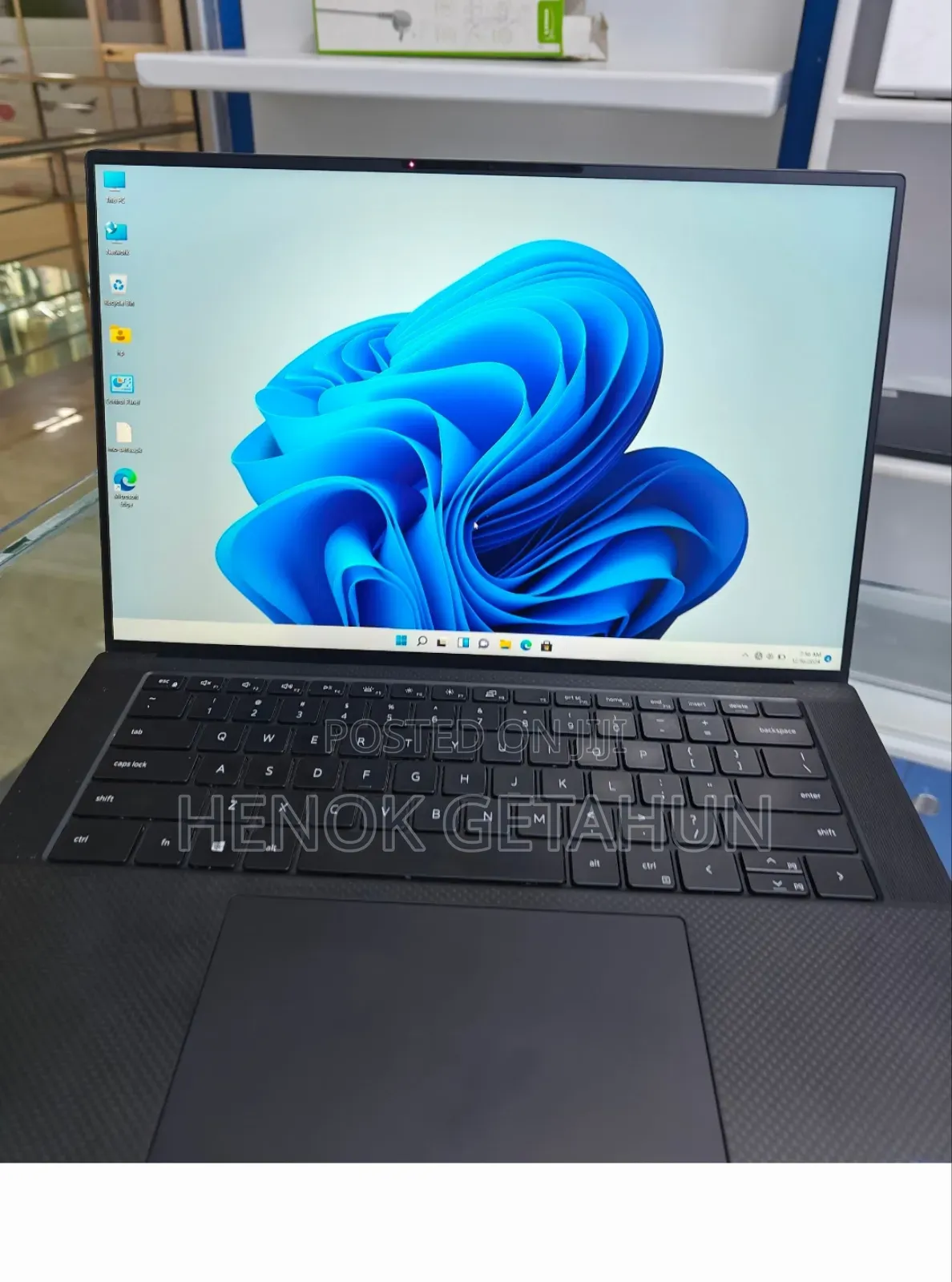 New Laptop Dell Precision 5550 20GB Intel Core I7 SSD 1T