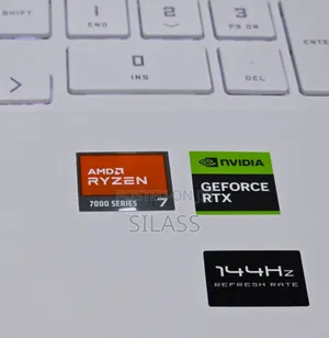 New Laptop HP Victus 16 16GB AMD Ryzen 7 SSD 1T