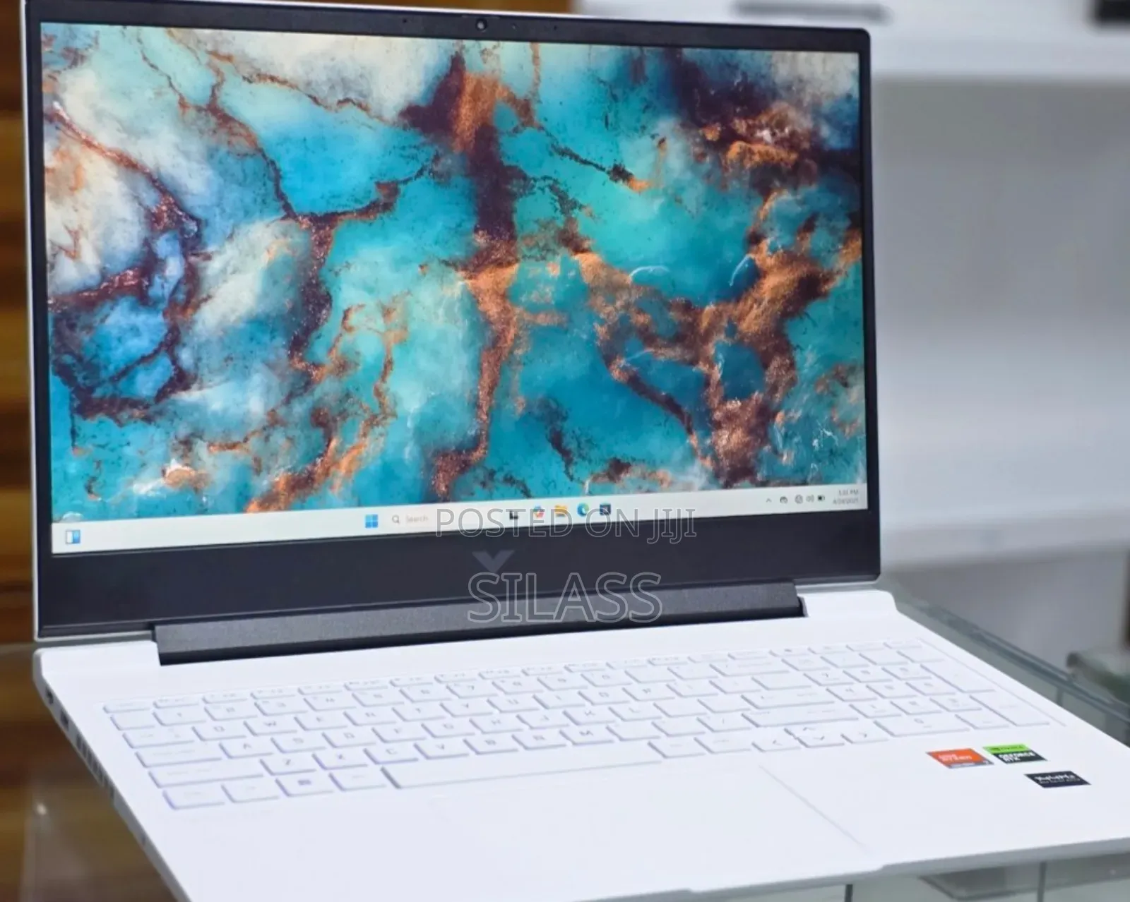 New Laptop HP Victus 16 16GB AMD Ryzen 7 SSD 1T