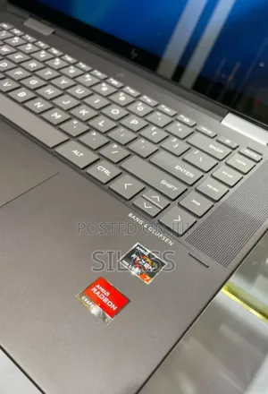 New Laptop HP Envy X360 16GB AMD Ryzen 7 SSD 512GB