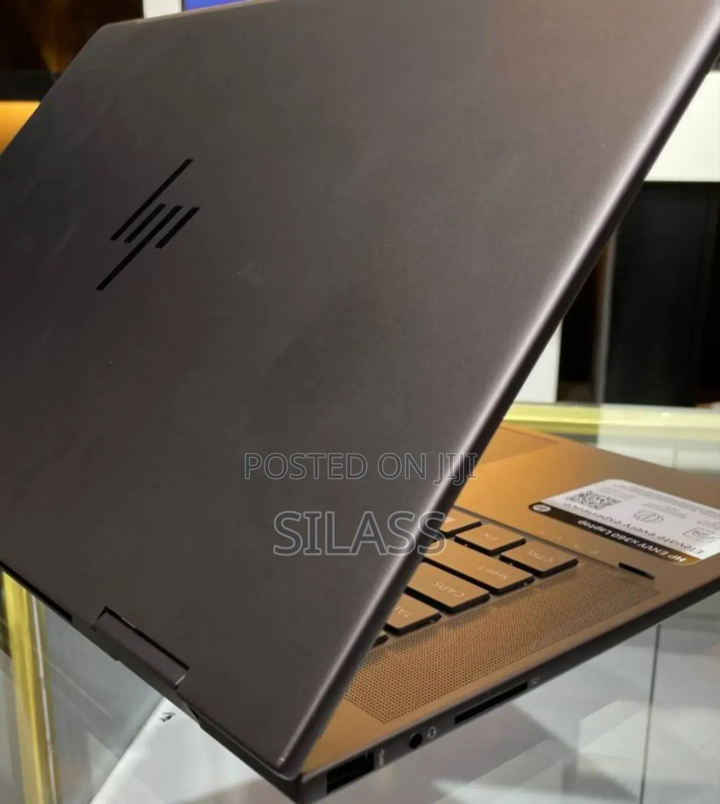 New Laptop HP Envy X360 16GB AMD Ryzen 7 SSD 512GB