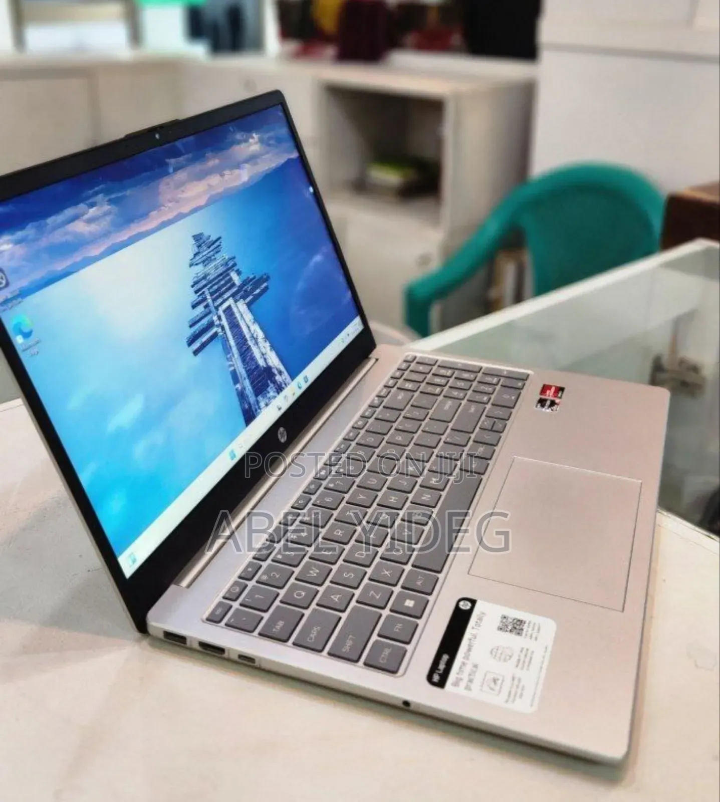 New Laptop HP Stream Notebook 8GB AMD Ryzen 5 SSD 512GB