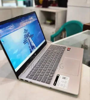 New Laptop HP Stream Notebook 8GB AMD Ryzen 5 SSD 512GB