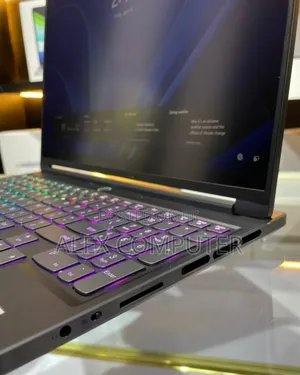 New Laptop Lenovo Lrgion 7i 16GB Intel Core I7 SSD 512GB