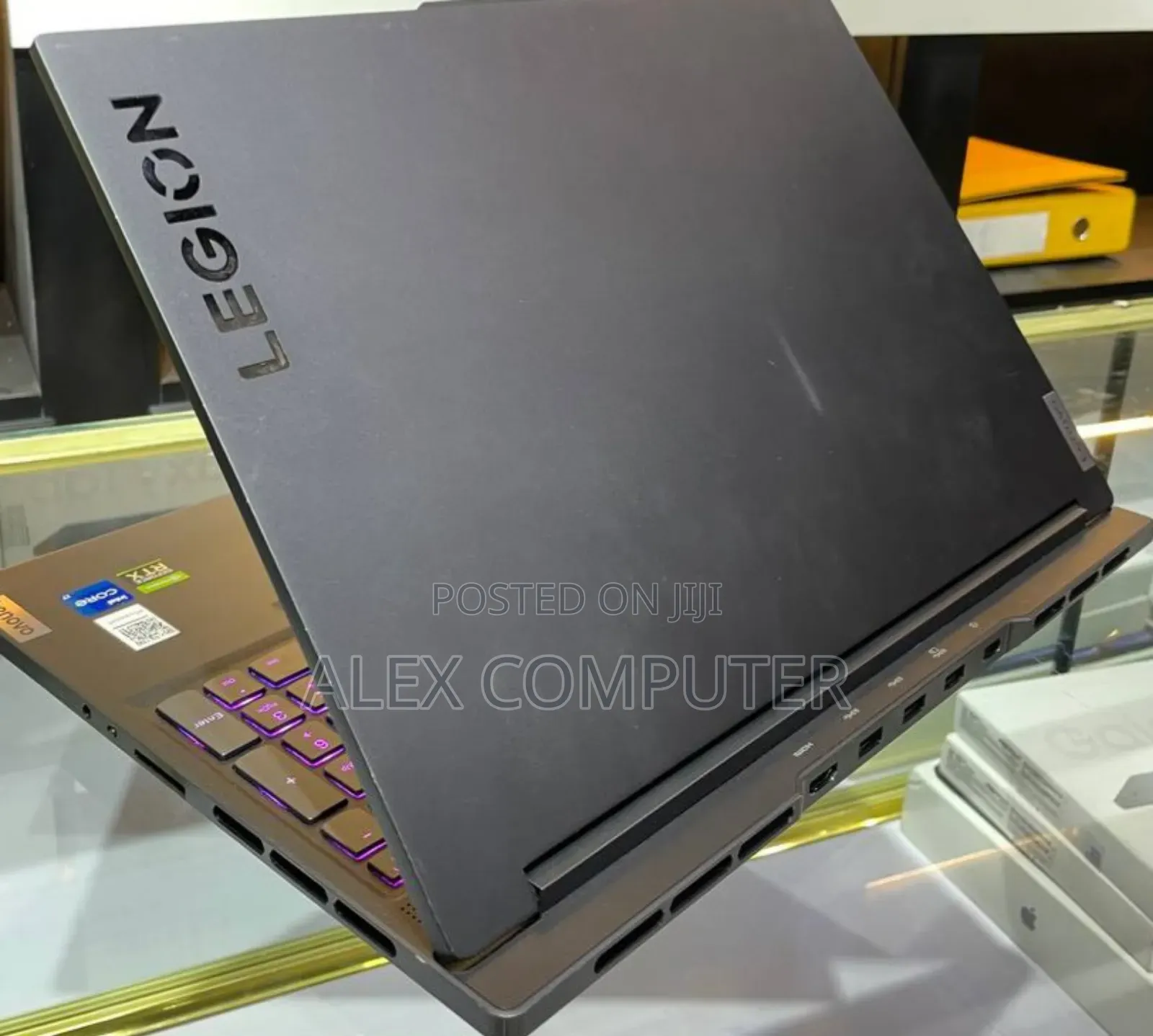 New Laptop Lenovo Lrgion 7i 16GB Intel Core I7 SSD 512GB