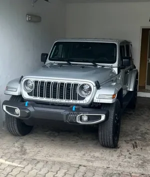 Photo - Jeep Wrangler 4xe 2024 Silver