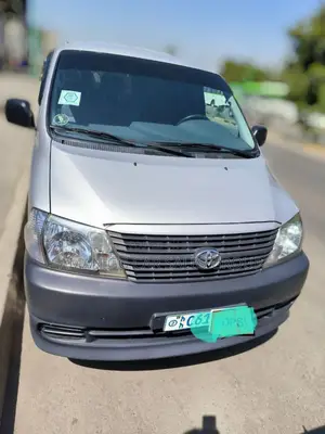Photo - Toyota HiAce 2008 Silver