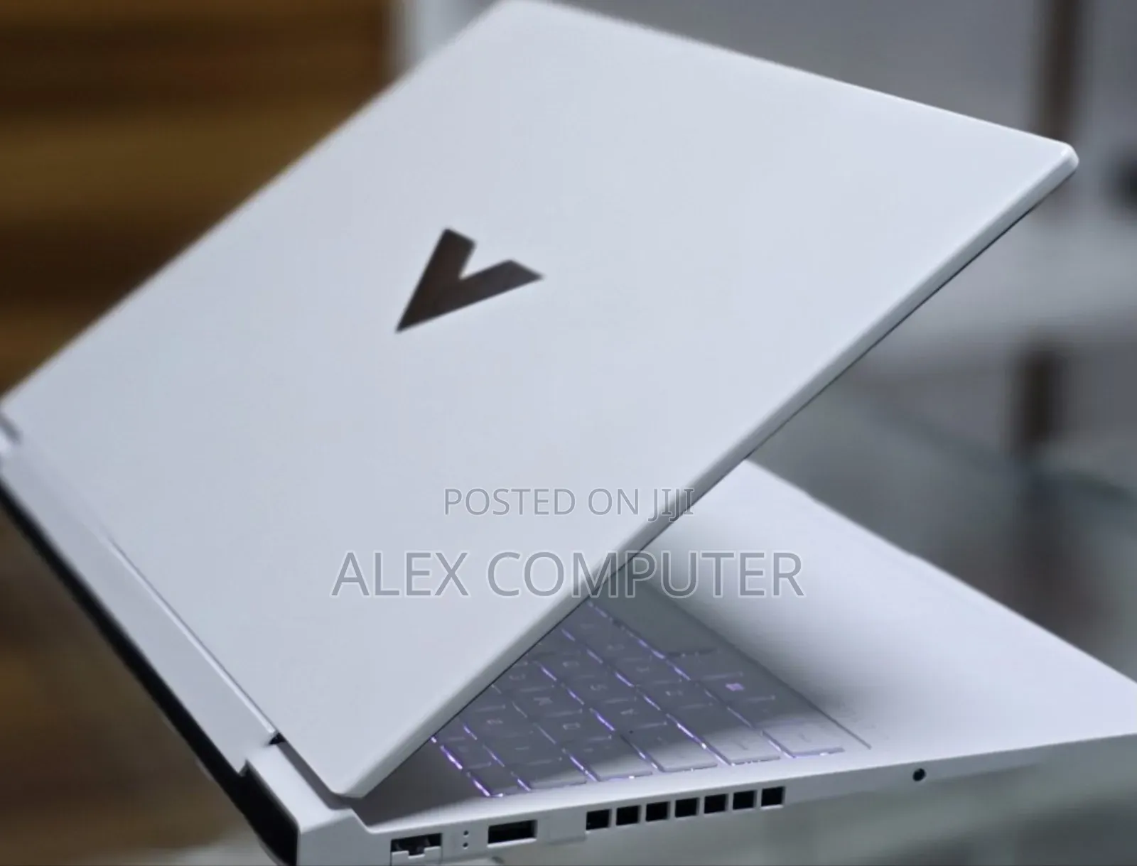 New Laptop HP Victus 16 16GB AMD Ryzen 7 SSD 1T