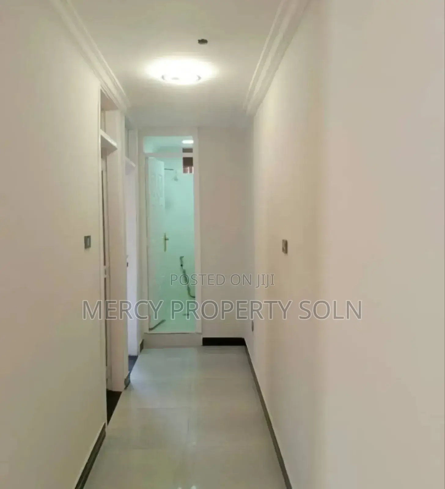 Furnished 4bdrm Villa in Bole for sale