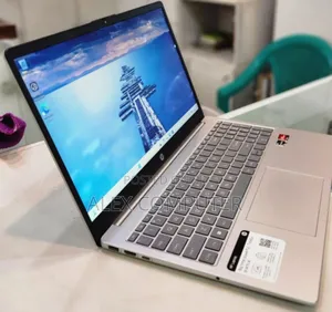 New Laptop HP Stream Notebook 8GB AMD Ryzen 5 SSD 512GB